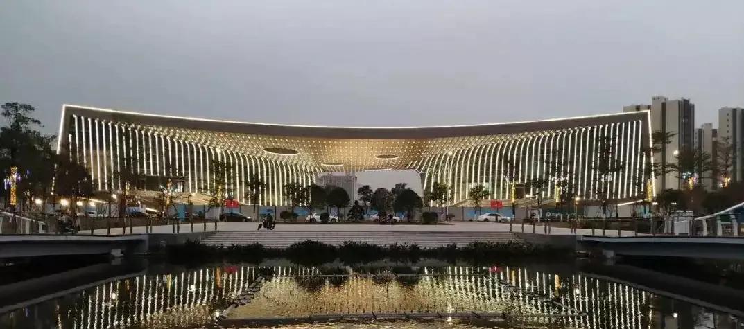 南沙发展最新动态，前景、挑战与观点分析