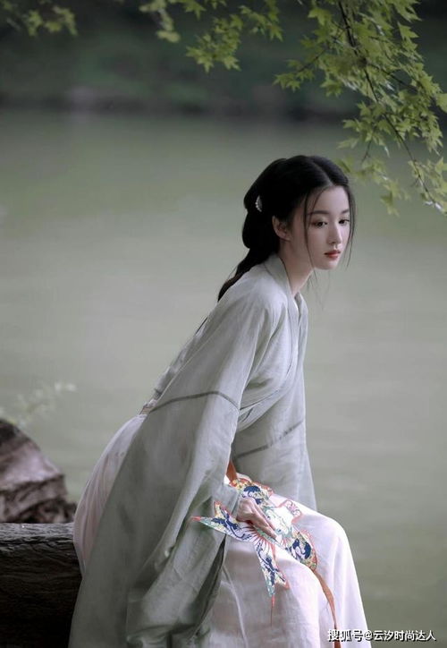 美女在上秦漠，变化、学习与自信的力量最新章节介绍